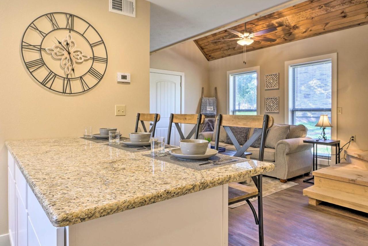 The Cozy Cottage With Lake Taneycomo Access! Branson Kültér fotó