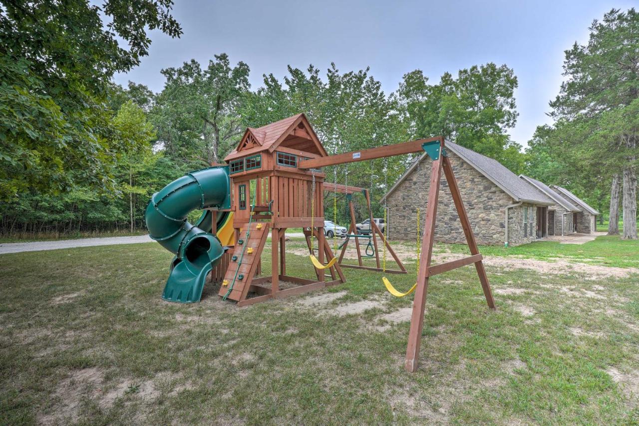 The Cozy Cottage With Lake Taneycomo Access! Branson Kültér fotó